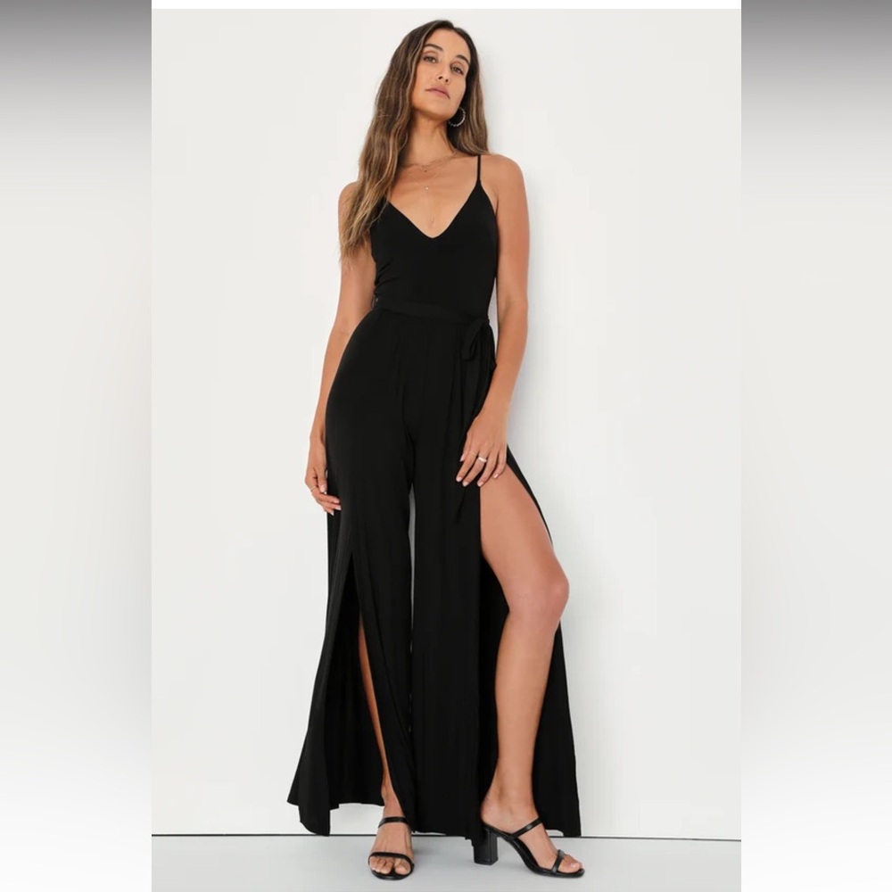 Lulus jumpsuit
